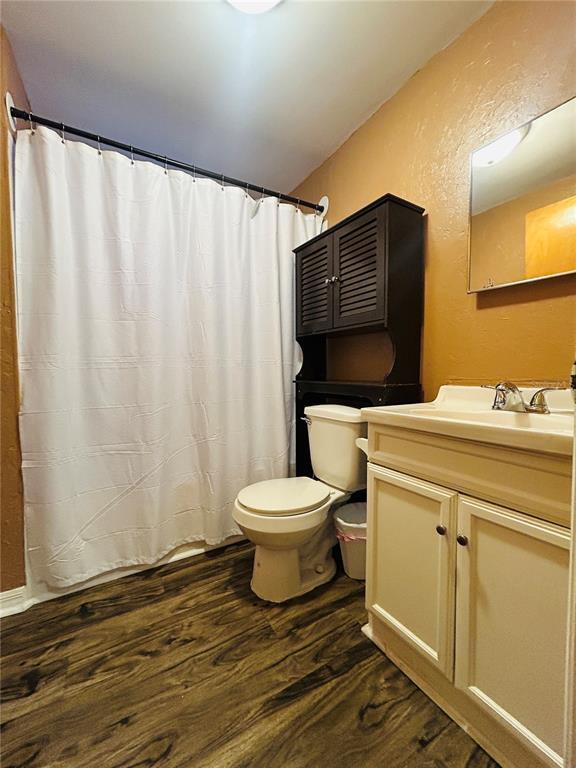 Building Photo - 1027 SE 5th Ave