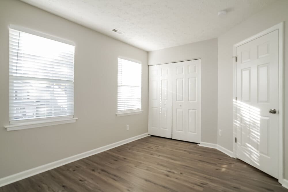 Building Photo - 2304 Charny Dr