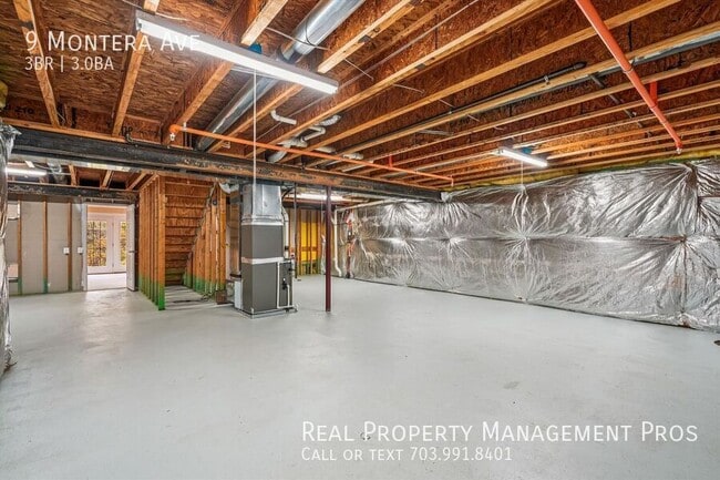 Building Photo - 9 Montera Ave