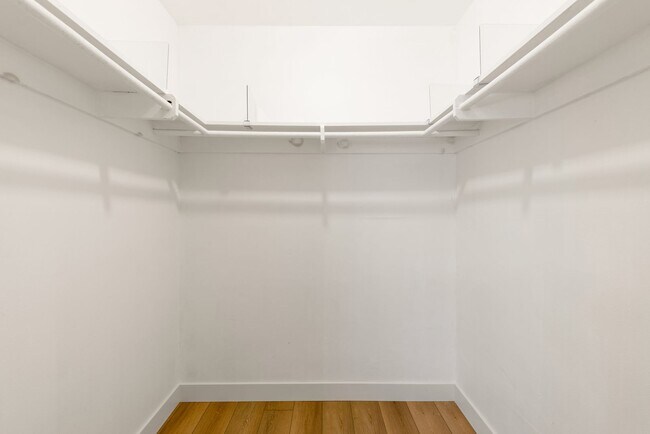 Building Photo - Charming Cardiff-by-the-Sea Cottage - Spacious, Great Neighborhood