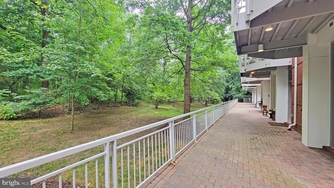 Building Photo - 2010 N Westmoreland St