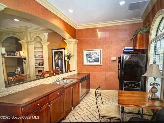 Building Photo - 6421 Borasco Dr