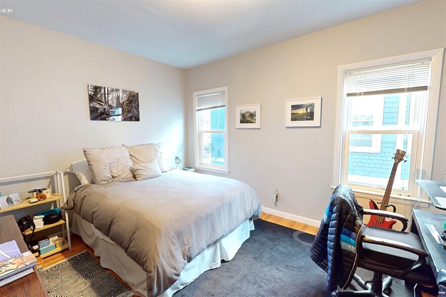 Building Photo - 23 Tufts St