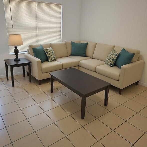 Building Photo - 600 Hilliard St