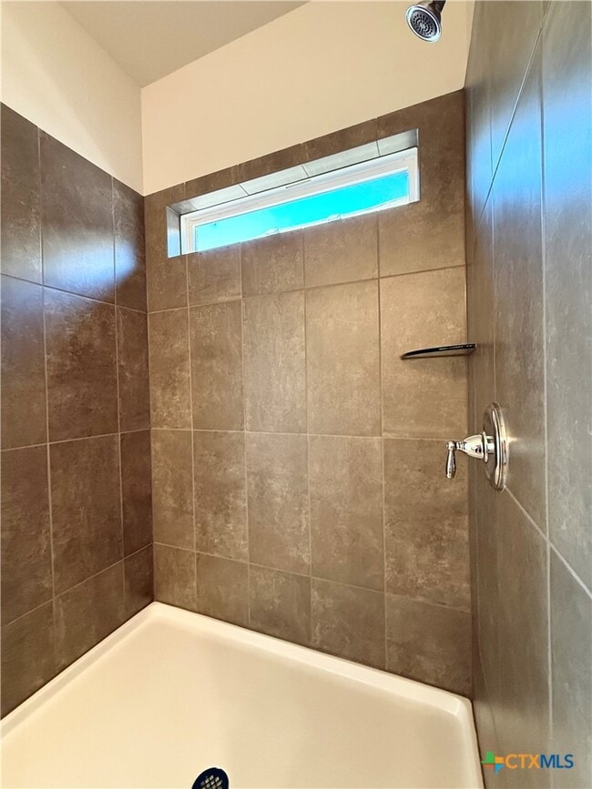 Building Photo - 4561 Allison Dr