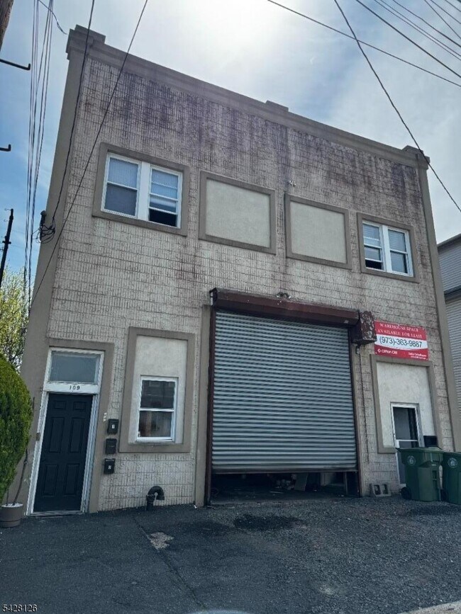 Building Photo - 109 Irene St