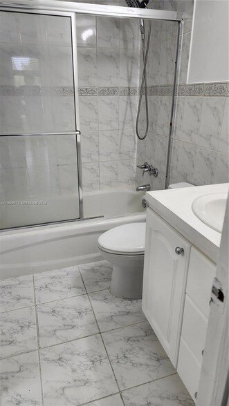 Building Photo - 9405 W Flagler St