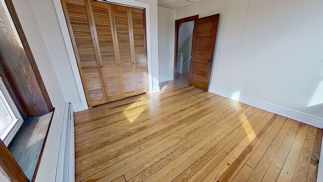 Building Photo - Classic Farmhouse with Country Appeal