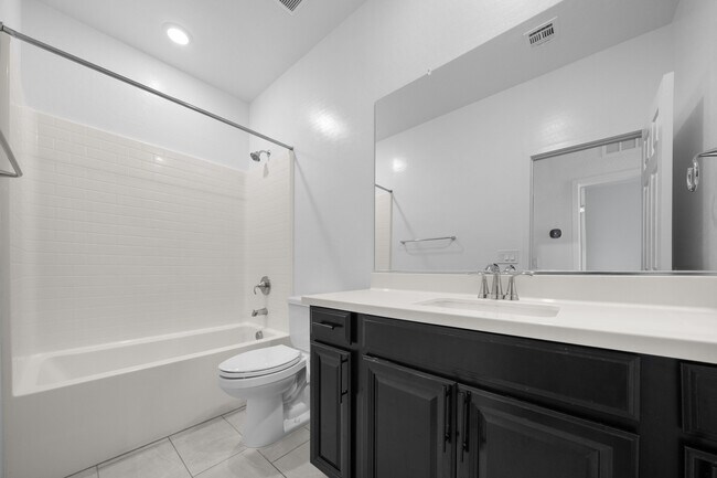 Building Photo - 713 Foreign Reef Wy