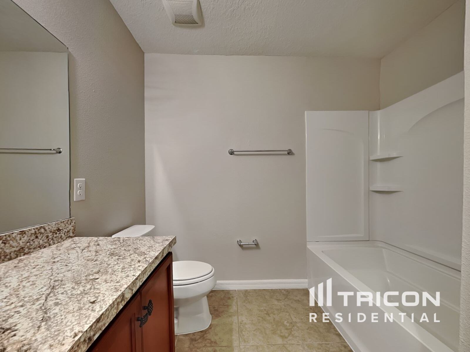Building Photo - 10636 Laguna Plains Dr