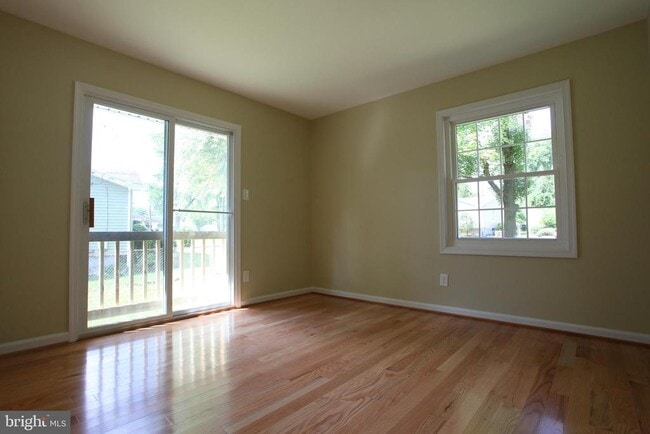 Building Photo - 4106 Elizabeth St