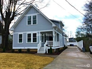 Building Photo - 2707 Lawndale Ave