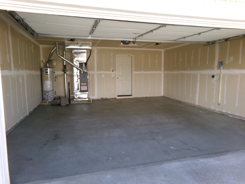 Building Photo - 9715 W Stonewood Dr