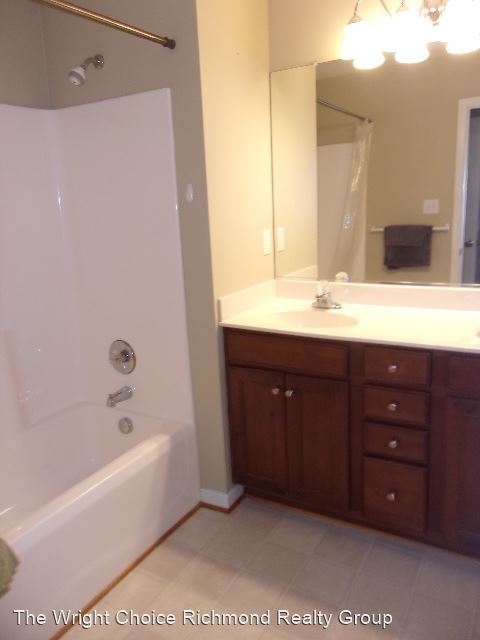 Building Photo - 3 br, 2.5 bath House - 4049 Eagle Dr