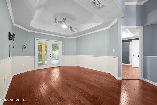 Building Photo - 6840 SW 80th Dr