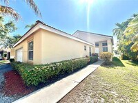 Building Photo - 808 Stanton Dr