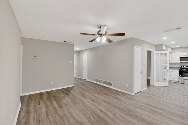 Building Photo - Cozy Living Near Rockwall Lake
