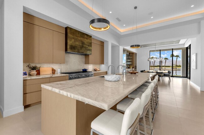 Building Photo - 83125 N Shore Dr