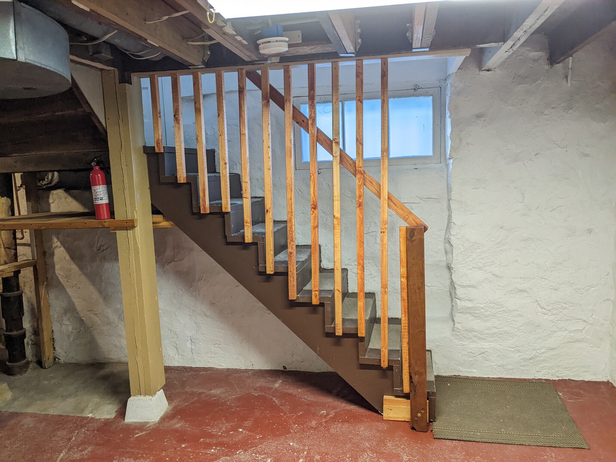 Basement - 4419 Cooke St