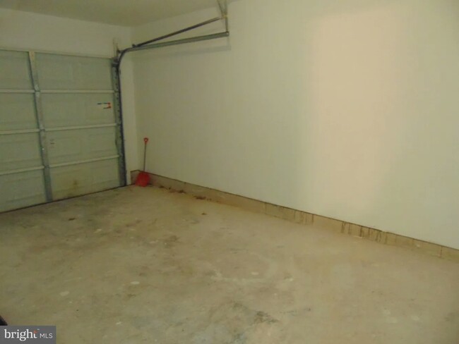 Building Photo - 14854 Bolton Rd