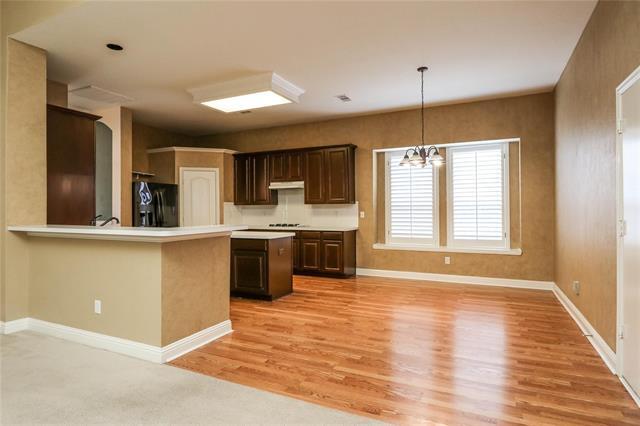 Building Photo - 717 Summerfield Dr