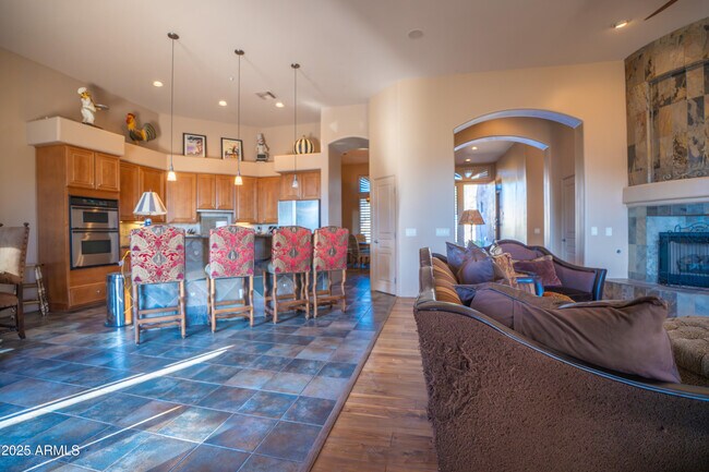 Building Photo - 12515 Sierra Del Sol