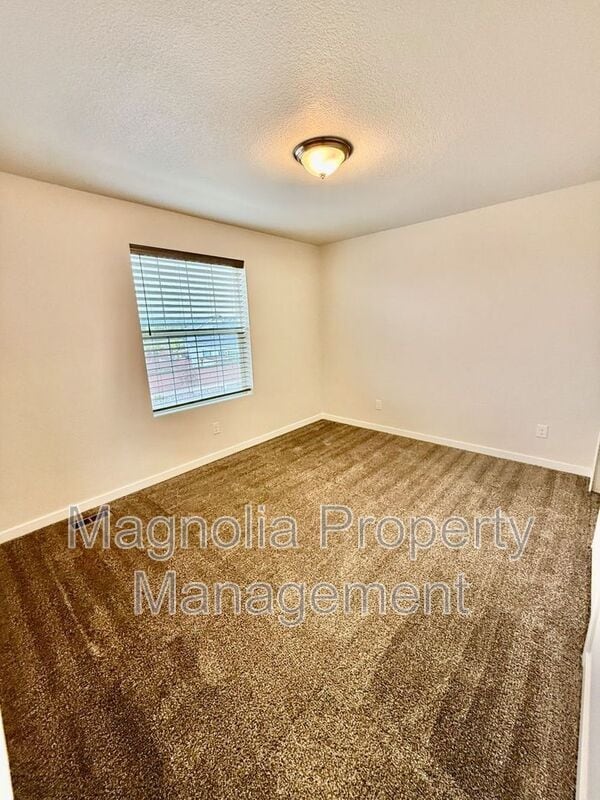 Building Photo - 3333 Bright Moon Dr