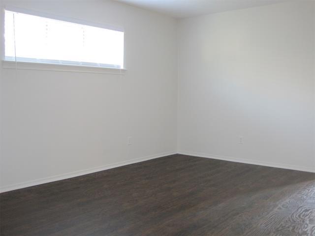 Building Photo - 7482 Walling Ln