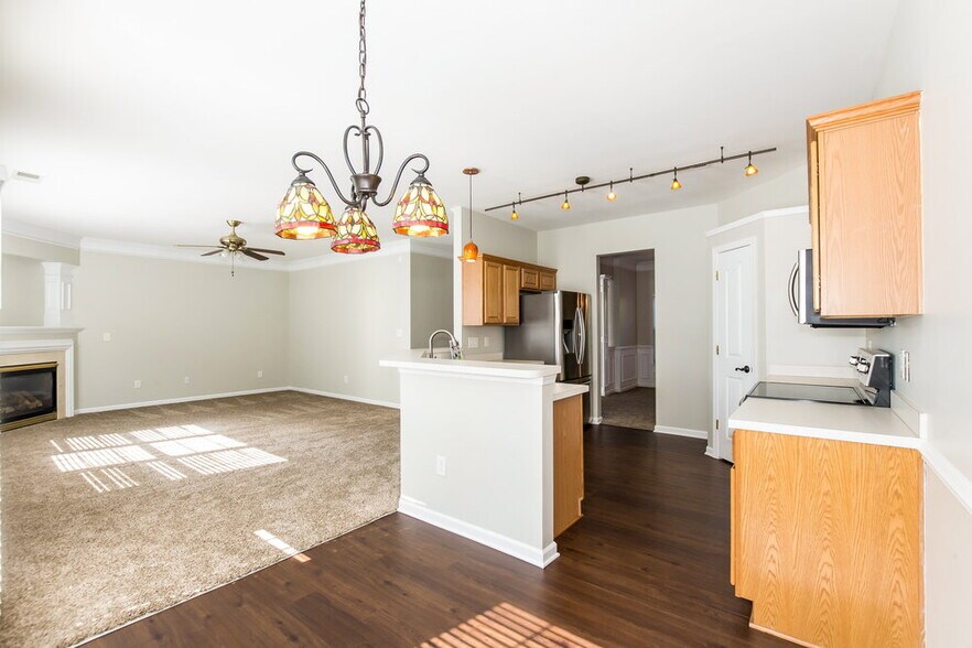 Building Photo - 7027 Merrymount Ct