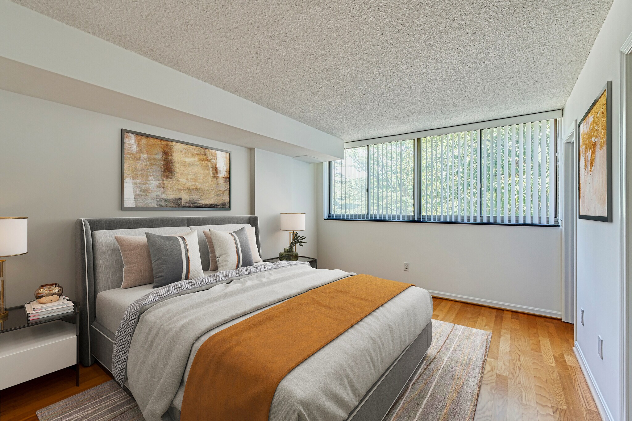 Building Photo - 1101 S Arlington Ridge Rd