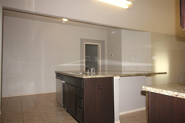 Building Photo - 7203 Basque Country Dr