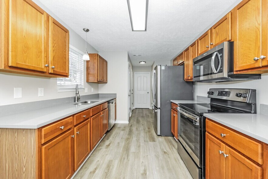 Building Photo - 2655 Tanima Ct