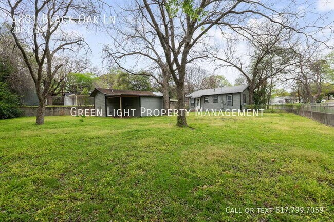Building Photo - 4801 Black Oak Ln