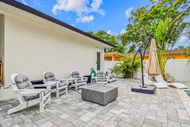 Building Photo - 1107 W Braddock St