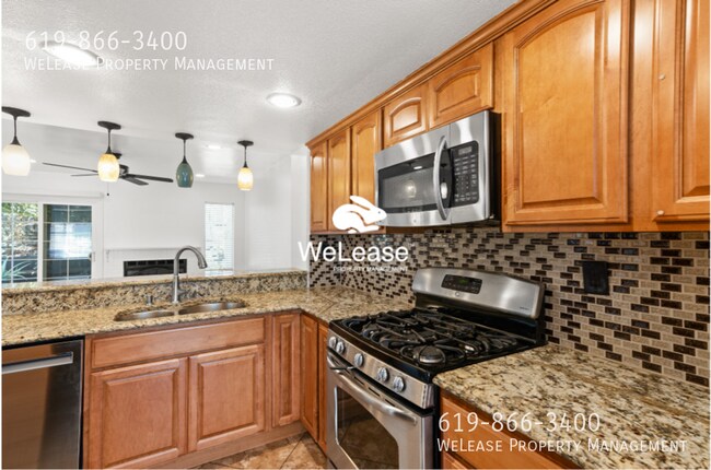 Building Photo - 1886 Manzana Way
