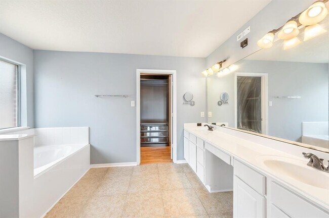 Building Photo - 20323 Upland Fair Ln