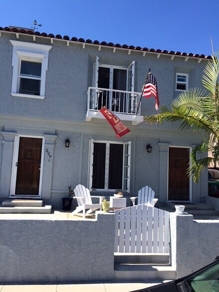 Building Photo - 229 Nieto Ave