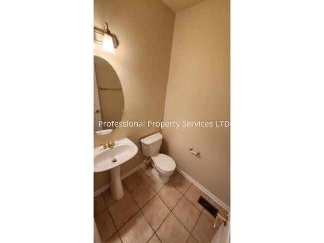 Building Photo - Price Correction! Luxury Townhome In The Villages Of Urbana