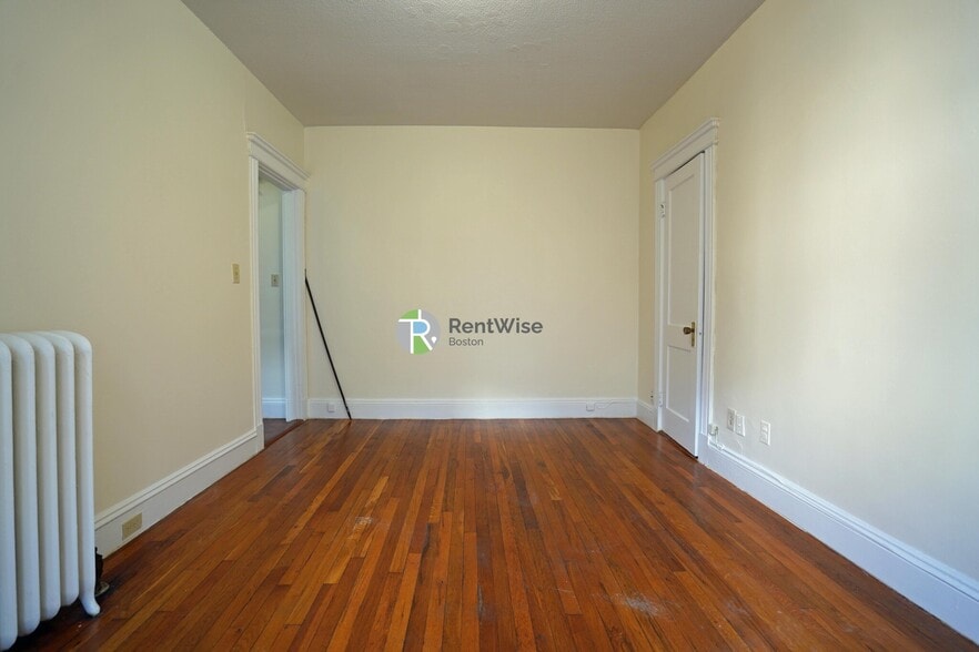 Building Photo - 1152 Commonwealth Ave