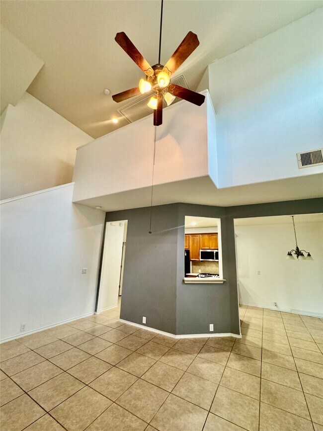 Building Photo - 13600 Breton Ridge St