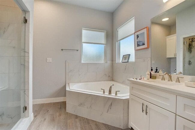 Building Photo - 121 Naalehu Ct