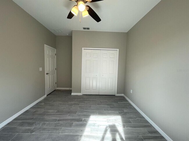 Building Photo - 407 Bedlington Ct