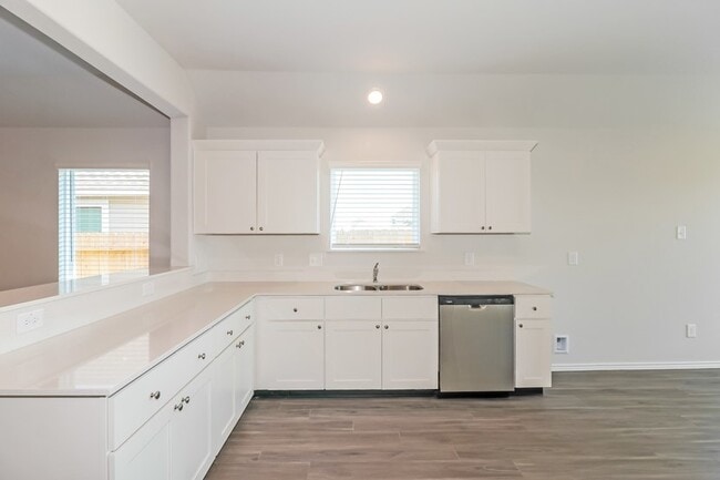 Building Photo - 3029 Wood Lily Dr