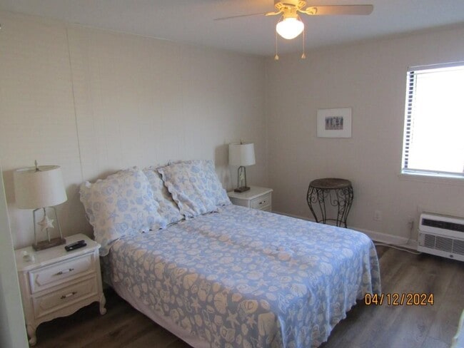 Building Photo - 5001 N Ocean Blvd