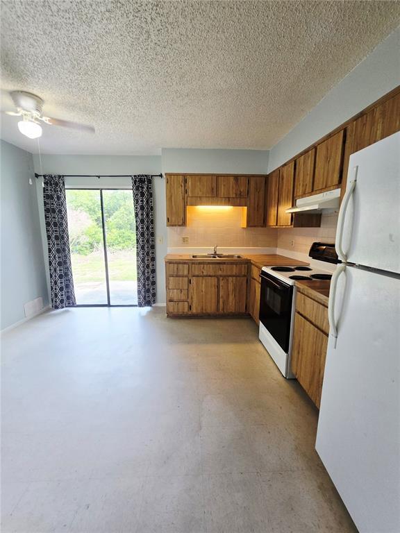 Building Photo - 7615 W Fern Pl