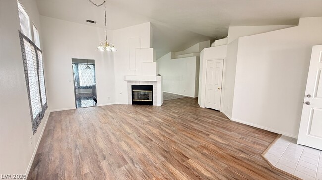 Building Photo - 6263 Dalbergia Ave