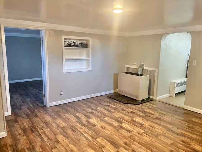 Building Photo - 4 Plex Seller Finance