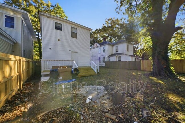 Building Photo - 2511 Orcutt Ave