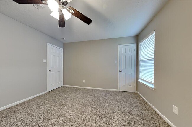 Building Photo - 10623 Mist Ln