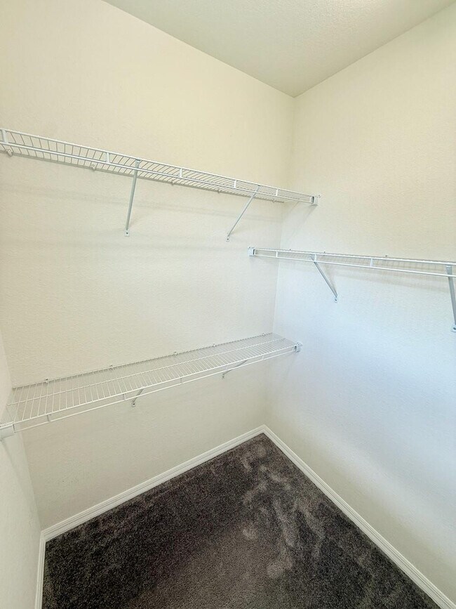 Building Photo - 5182 Eucalyptus Dr